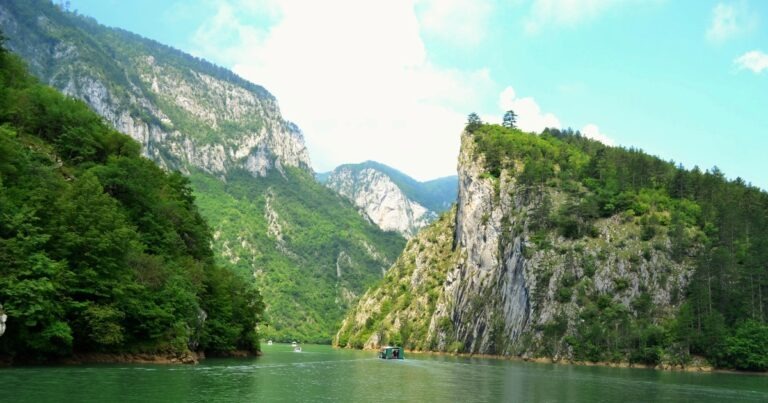 Kanjon reke Drine, Višegrad - Bosna i Hercegovina