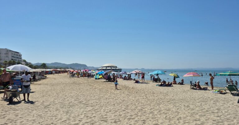 Peščana plaza, Drač - Albanija