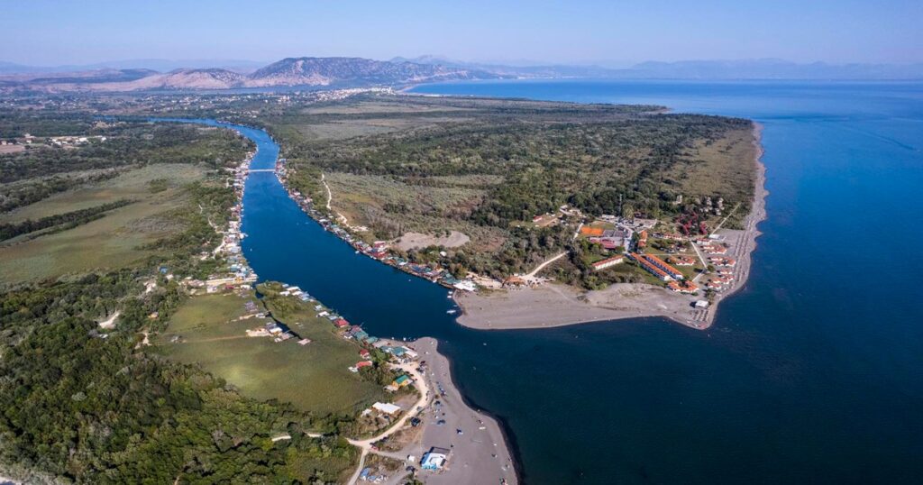 Ada Bojana s nudističkim kompleksom i plažom, Ulcinj - Crna Gora